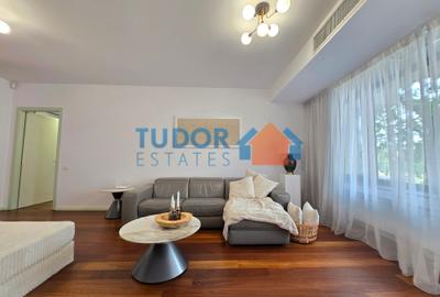 Chic Two-Bedroom Apartment in a Peaceful Green Oasis - 3