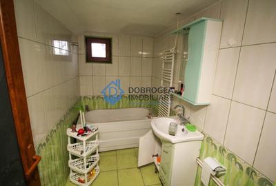 PACII-VILA P+M, GARAJ, TEREN 756 MP. - 11
