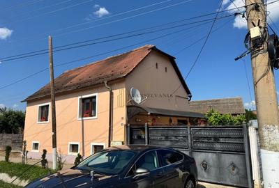Casă individuală cu 4 camere cu Canalizare în Cornățel - 7