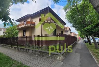 Casă cu Teren 366 Mp în Favorit - 1