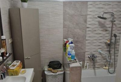 Casă cu 5 camere cu Canalizare în Central - 10