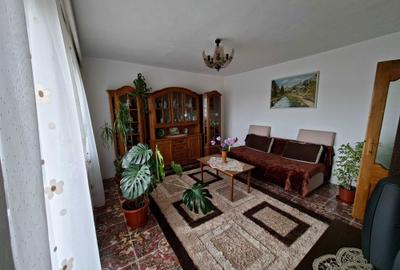 Apartament cu 2 camere decomandat în Sud - 3