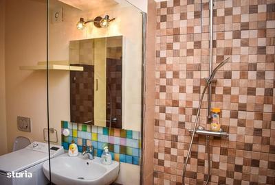 Vanzare Apartament 2 Camere  LUX vis-a-vis de Mall Vitan cu Centrala Proprie - 9