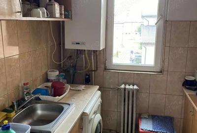 Apartament 2 camere de vanzare , Aleea Clabucet , Carpati 1 , etaj 2 , 44.500 euro usor negociabil - 5