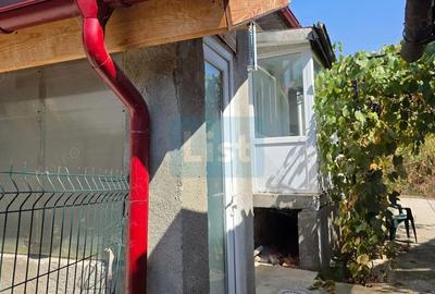 Casă cu 2 camere cu Canalizare în Central - 3