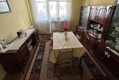 Apartament cu 3 camere decomandat în Central - 12