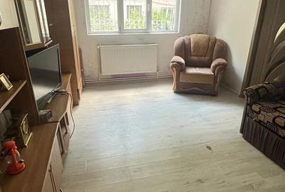 Apartament cu 2 camere semidecomandat în Central - 3