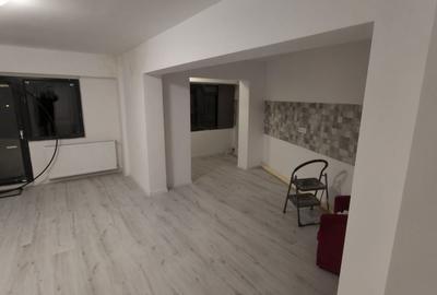 Apartament cu 2 camere decomandat în Central - 2