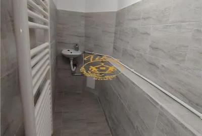 Spațiu comercial, de 72 mp, în Central - 11