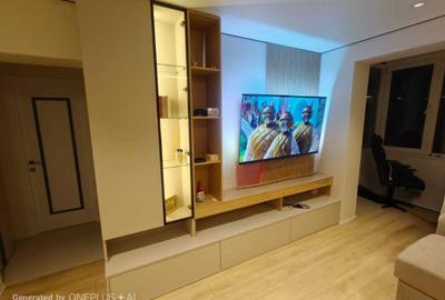 Apartament cu 3 camere decomandat în Central - 2