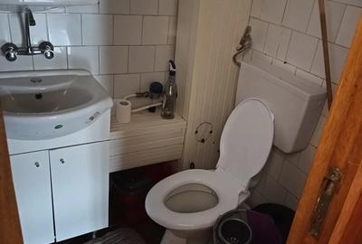 Inchiriez apartament 3 cam - 6