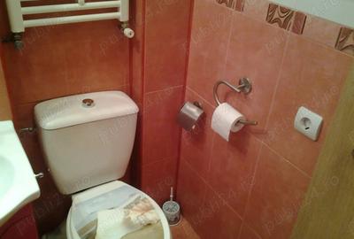 Apartament cu 4 camere decomandat în Soarelui