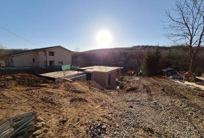 Casă individuală cu 5 camere cu Garaj în Feleacu - 1