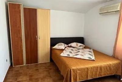 Garsonieră decomandată în Delfinariu - 3