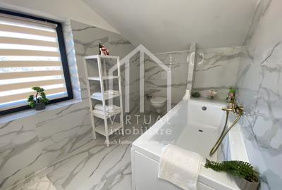 Duplex cu 10 camere cu Canalizare în Central - 13
