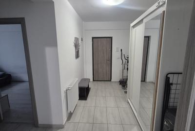Apartament cu 2 camere decomandat în Galata