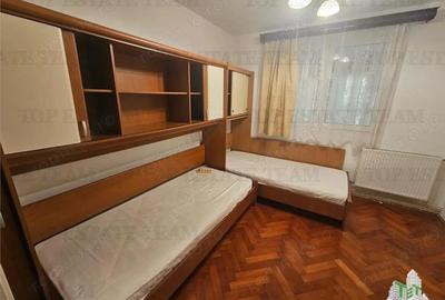 Apartament 3 camere centrala proprie Pajura metrou Jiului - 2