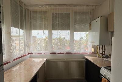 Apartament cu 2 camere decomandat în Central - 1