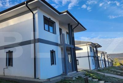 Vila superba cu o panorama deosebita asupra orasului situata - 21