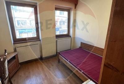 Spațiu comercial, de 320 mp, în Central - 12