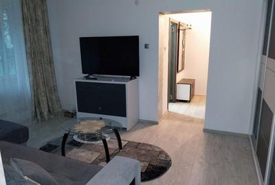 Apartament cu 2 camere semidecomandat în Craiovei - 3
