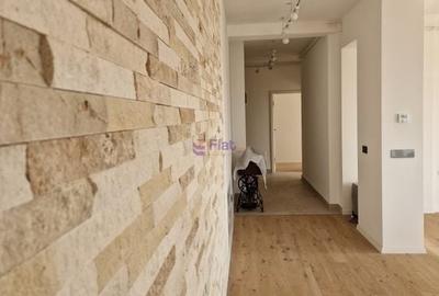 Comision 0 Penthouse 3 Camere 104 mp.  Terasa 43 mp. Tractorul - 8