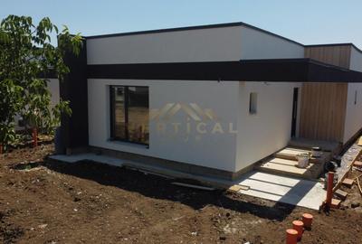 Casă cu 3 camere cu Canalizare în Berceni - 3