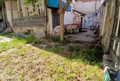 Casă individuală cu 6 camere cu Canalizare în Central - 4