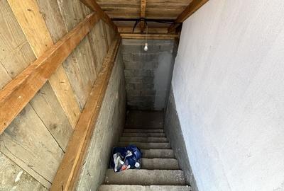 Casă cu 3 camere cu Teren 390 Mp în Miroslava