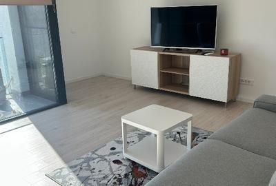 Apartament cu 2 camere semidecomandat în Băneasa