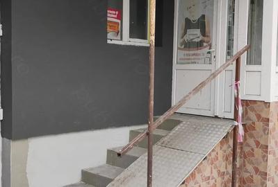 Apartament cu 4 camere decomandat în Central - 2