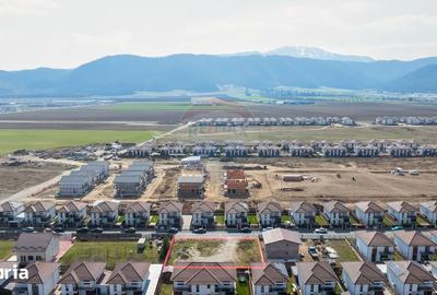 Teren de 775 mp, în Central - 3