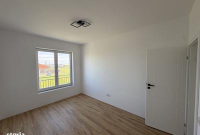 Casă cu 4 camere cu Teren 265 Mp în Moșnița Nouă - 2