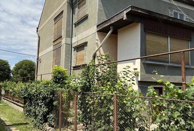 Casă cu 3 camere în Salonta
