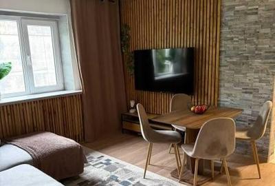 Apartament cu 2 camere semidecomandat, mobilat în Eroii Revoluției - 1