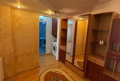 Apartament cu 2 camere decomandat în Steaua