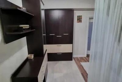 Apartament cu 3 camere decomandat în George Enescu - 6