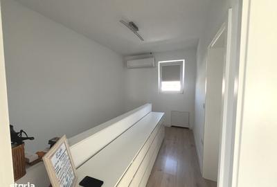 Casă cu 4 camere cu Teren 356 Mp în Moșnița Nouă