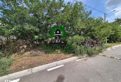 Teren de 2000 mp, în Aroneanu