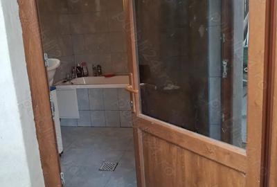 Casă cu 4 camere în Central - 5