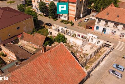 Teren de 419 mp, în Central