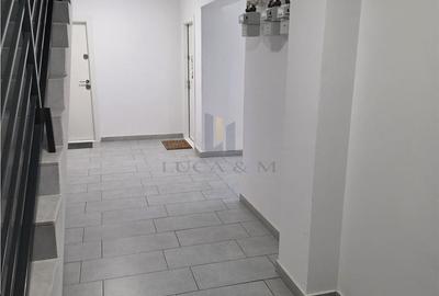 Apartament cu 3 camere în Sud