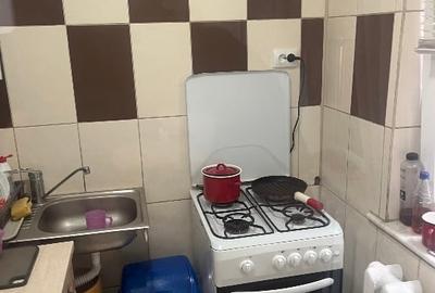 Garsonieră semidecomandată, mobilată în CET - 6