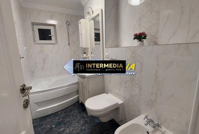 Apartament cu 3 camere semidecomandat, mobilat în Ampoi 1 - 4