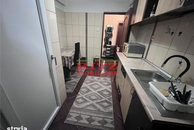 Apartament cu 3 camere semidecomandat în Central - 7