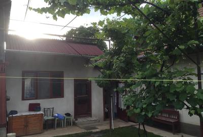 Casă cu 4 camere în Hida