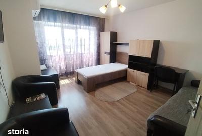 Garsonieră decomandată în Arcu