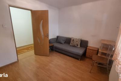 Apartament cu 2 camere decomandat în Rogerius