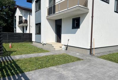 Casă individuală cu 5 camere cu Teren 450 Mp în Corbeanca