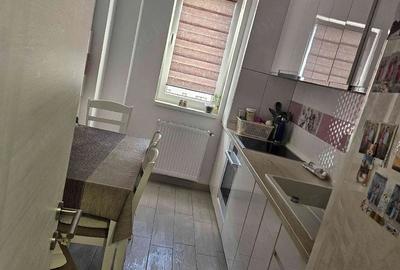 Apartament cu 2 camere decomandat în Progresul